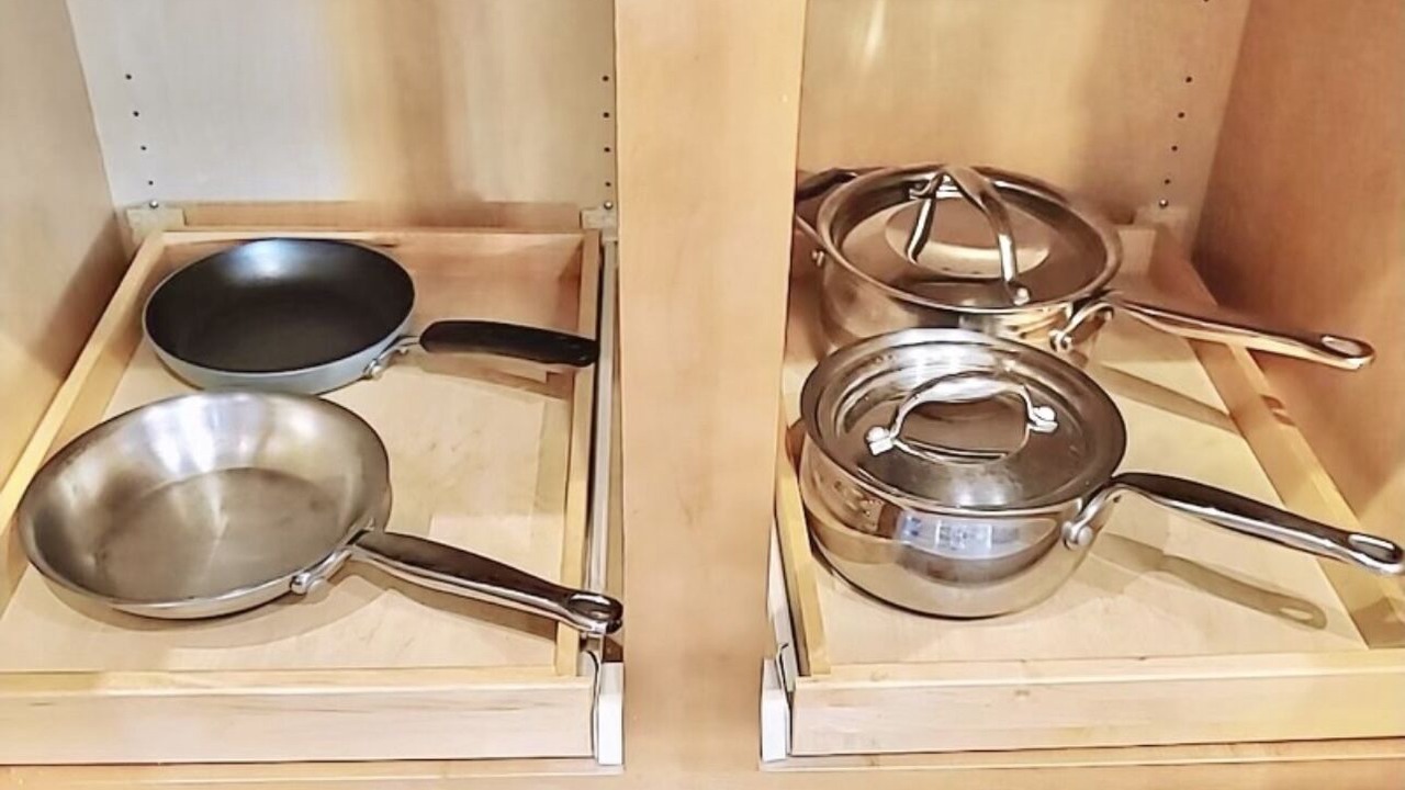 Photo of Kitchen in Yacht Club