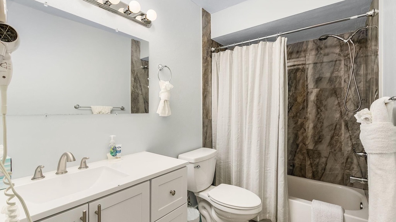 Photo of Bathroom in Matlacha Isles-Matlacha Shores