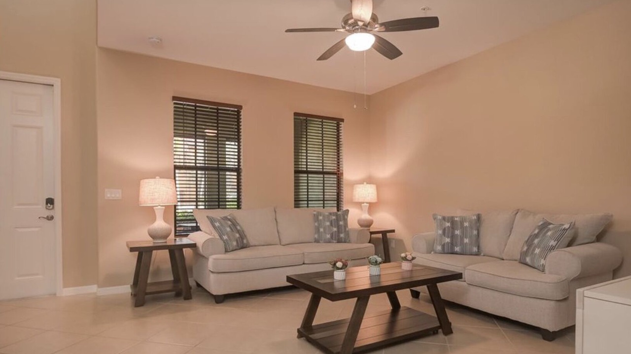 Photo of Livingroom in Fort Myers