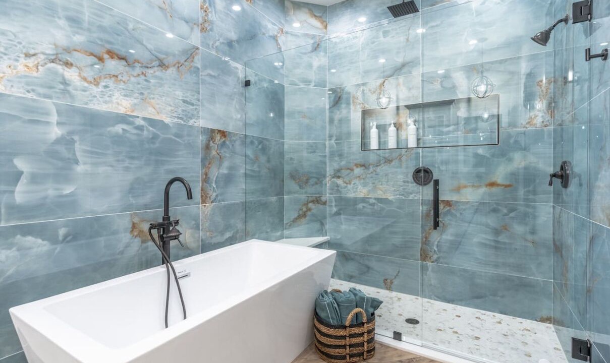 Photo of Bathroom in East Naples