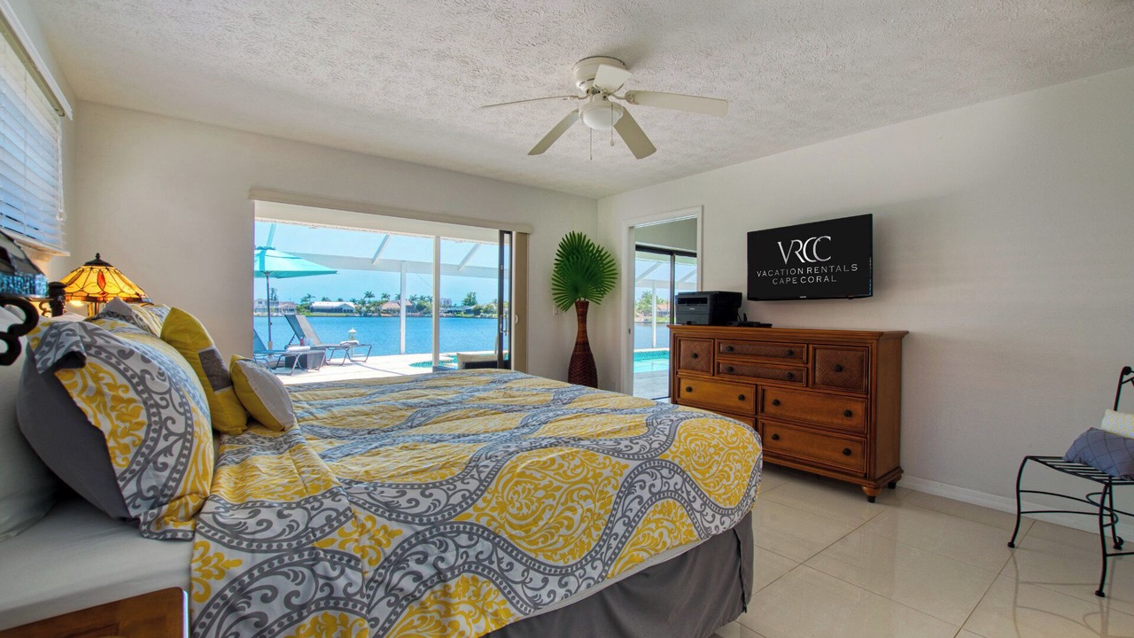 Photo of Bedroom in Eight Lakes