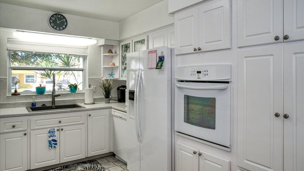 Photo of Kitchen in Bay Esplanade
