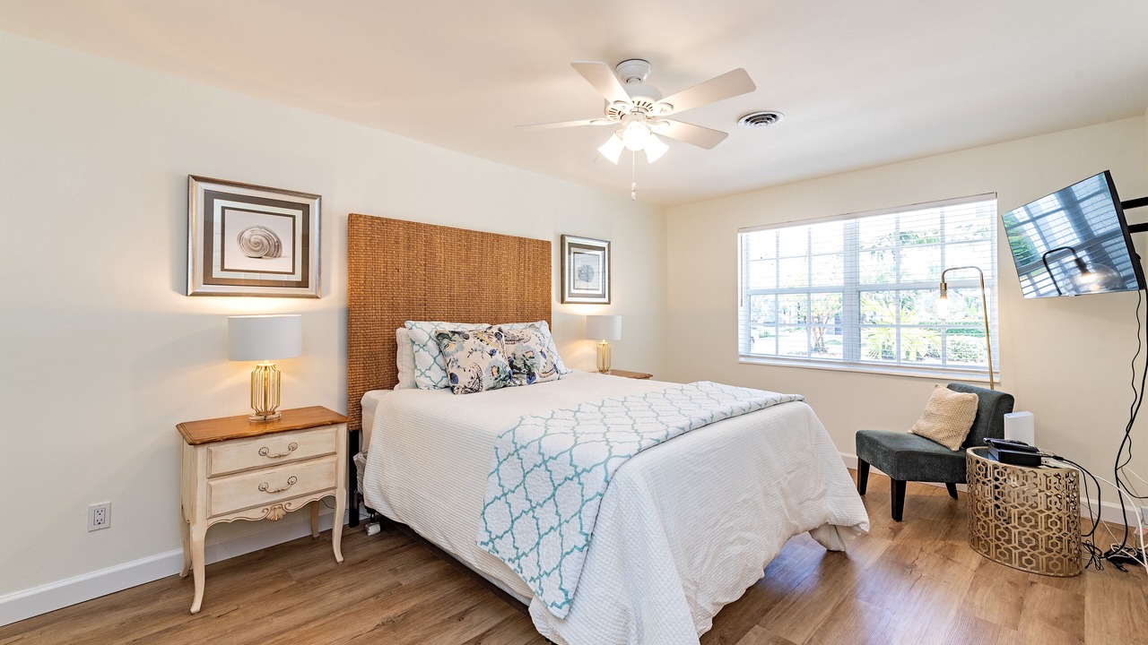 Photo of Bedroom in Coquina Sands