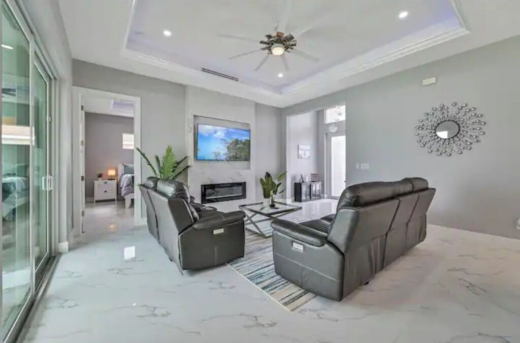 Photo of Livingroom in Diplomat