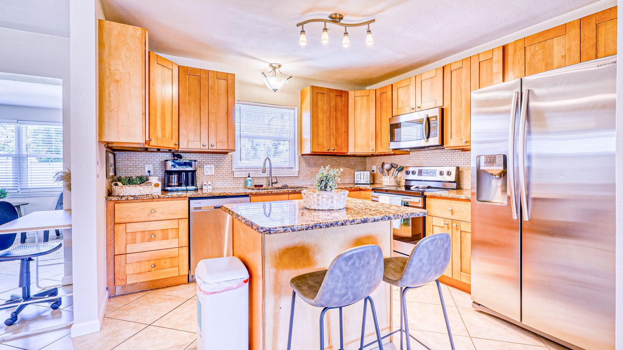Photo of Kitchen in Gulf Gate Estates