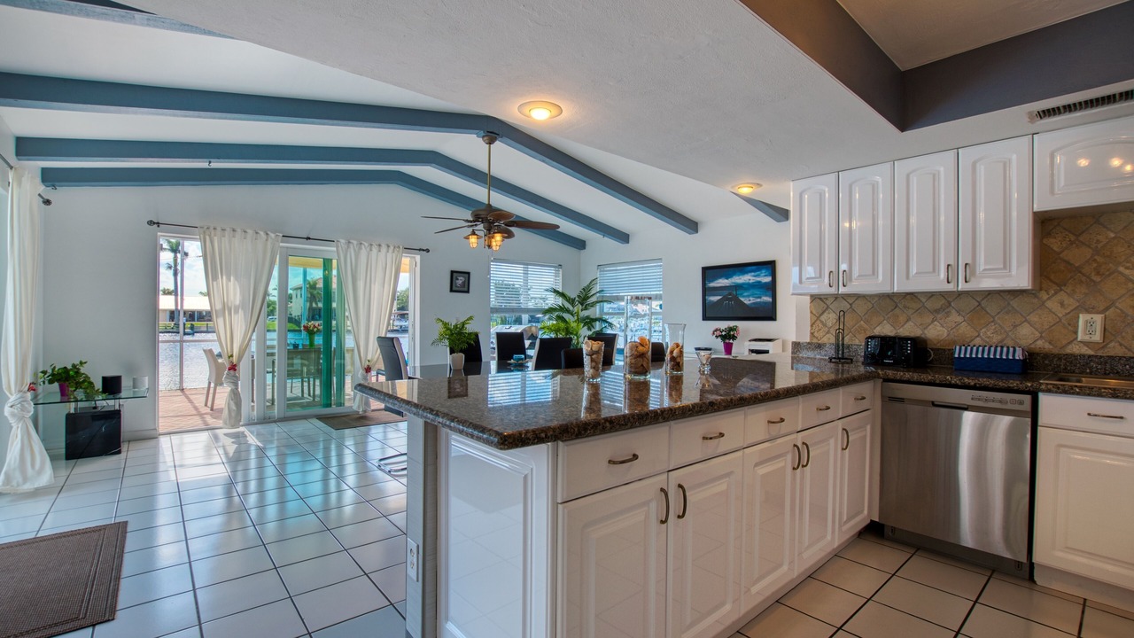 Photo of Kitchen in Yacht Club
