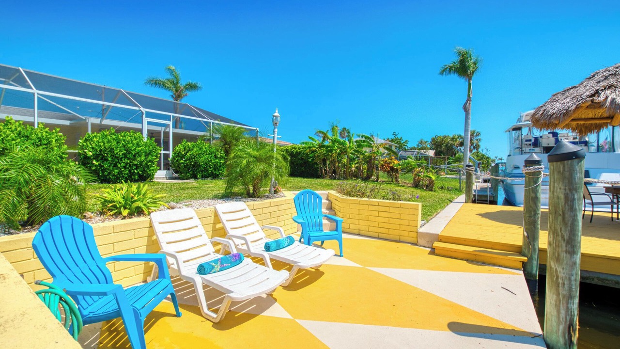 Photo of Patio Balcony in Yacht Club