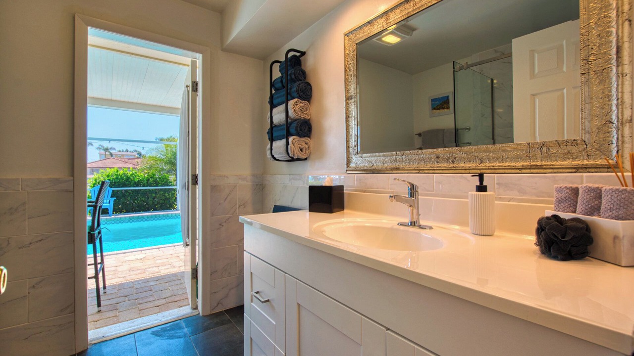Photo of Bathroom in Yacht Club