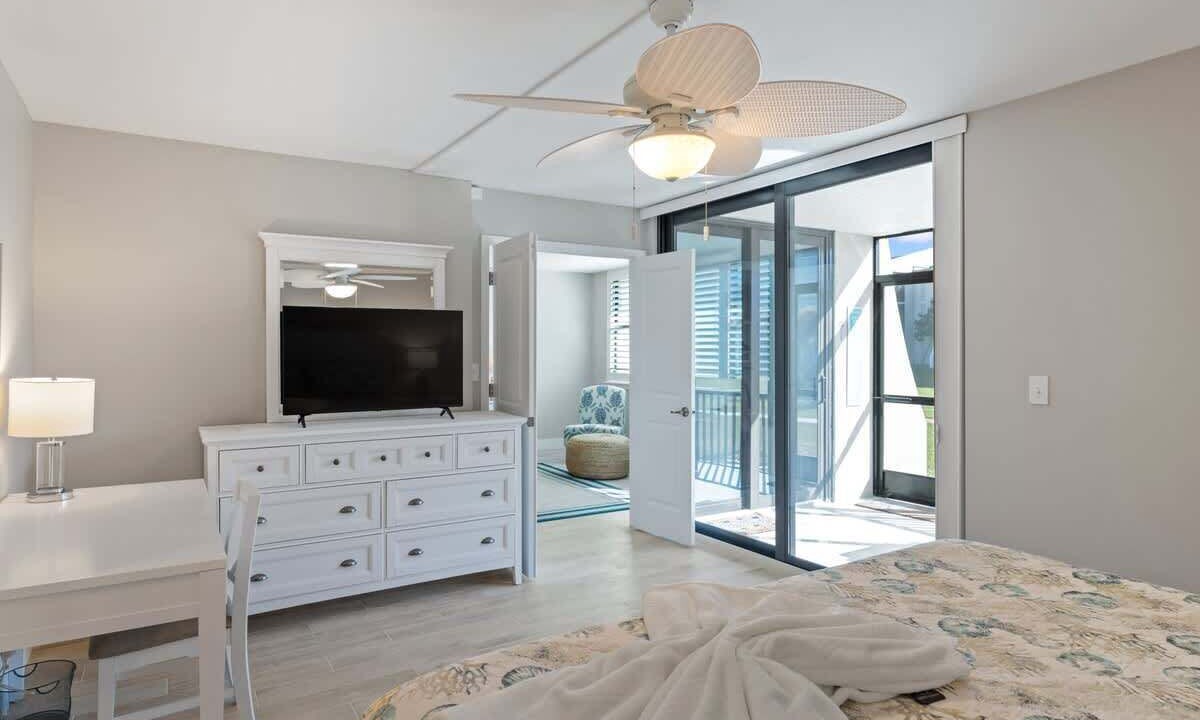 Photo of Bedroom in Sanibel