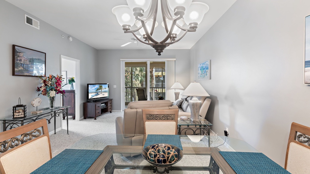 Photo of Livingroom in Bonita Springs