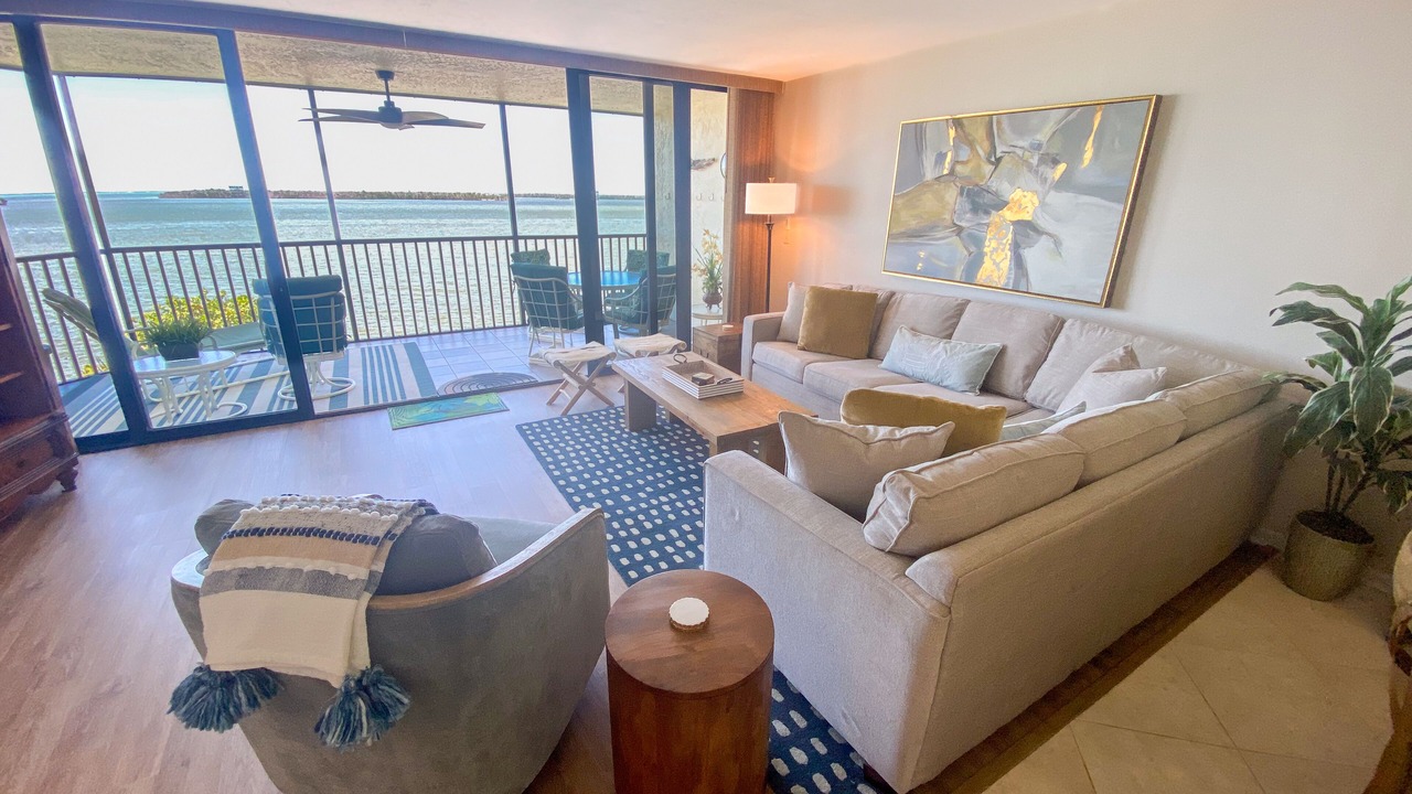 Photo of Livingroom in Punta Rassa