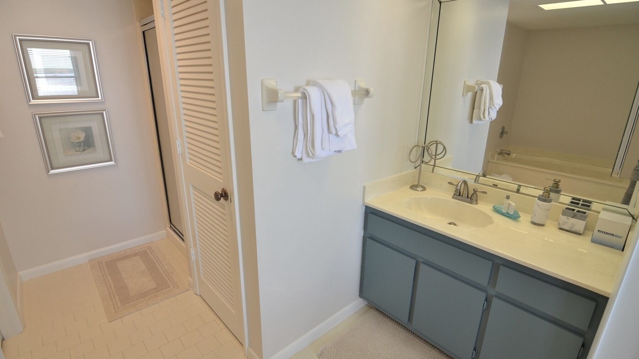 Photo of Bathroom in Punta Rassa