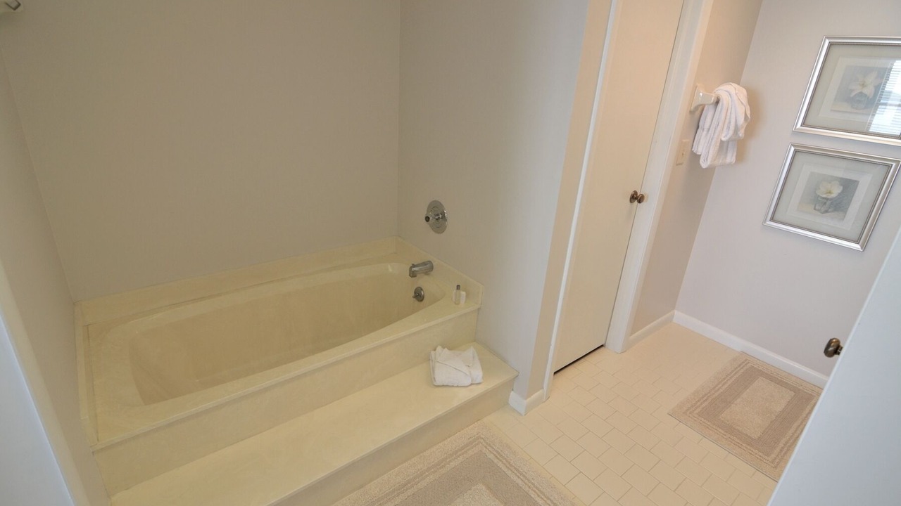 Photo of Bathroom in Punta Rassa