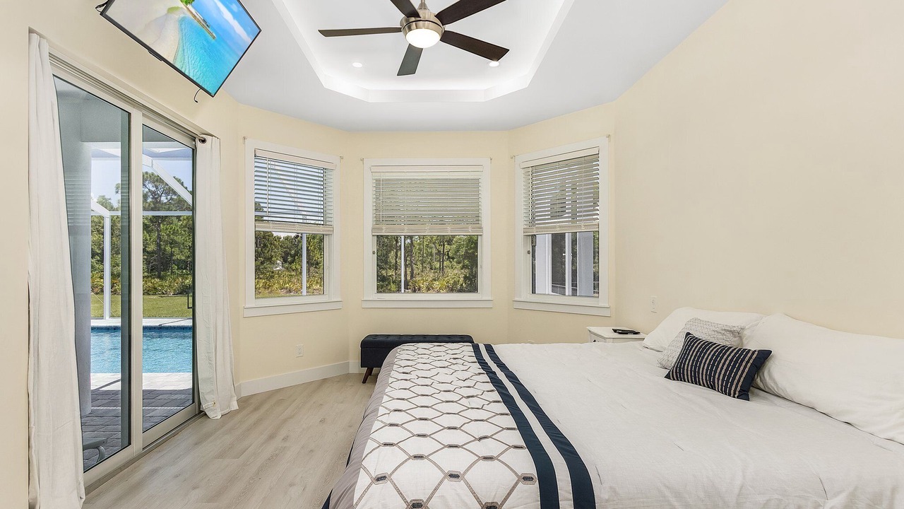 Photo of Bedroom in Saint James City
