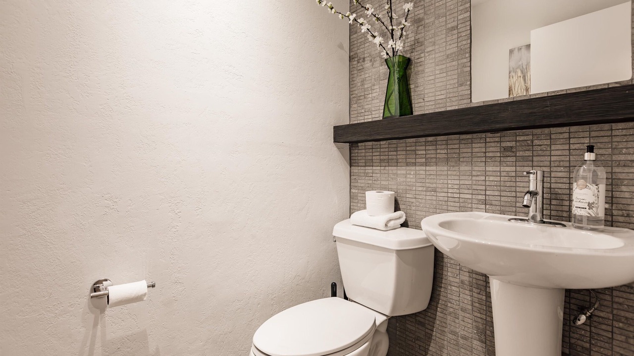 Photo of Bathroom in Bonita Springs