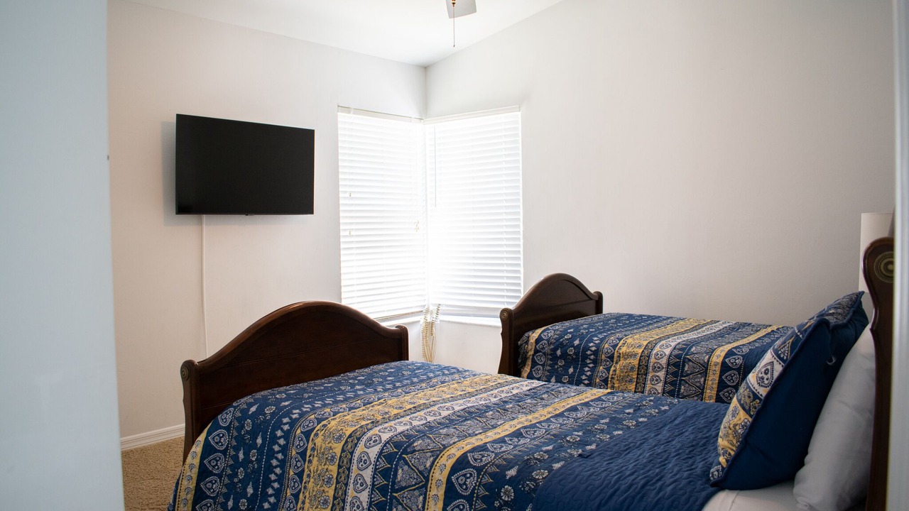 Photo of Bedroom in Caloosahatchee