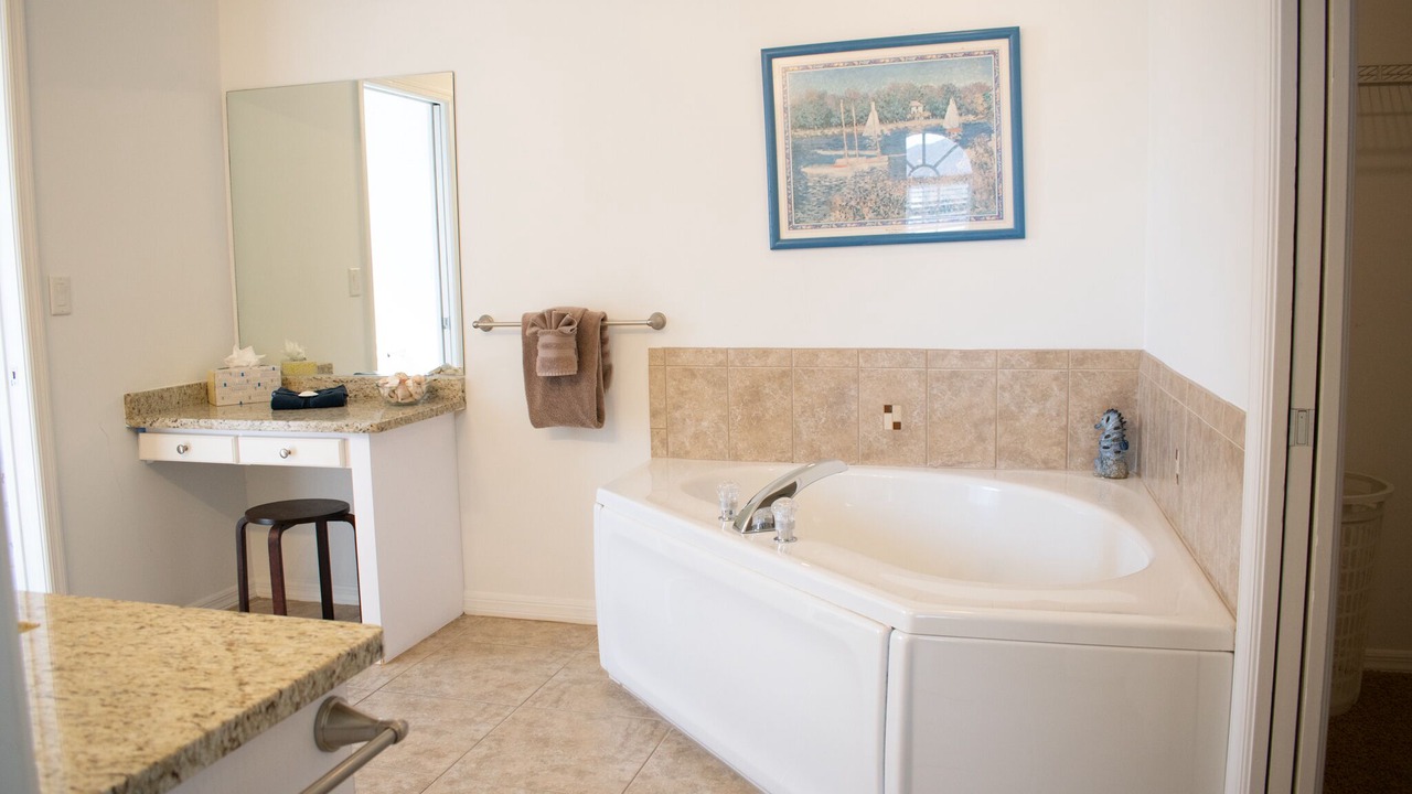 Photo of Bathroom in Caloosahatchee