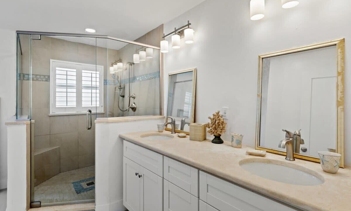 Photo of Bathroom in Bright Water