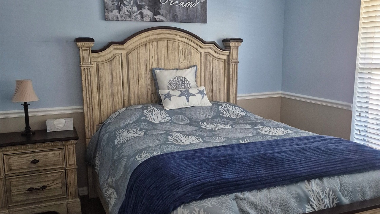 Photo of Bedroom in Burnt Store