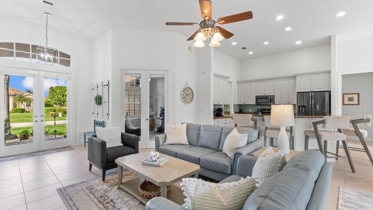 Photo of Livingroom in Marco Island