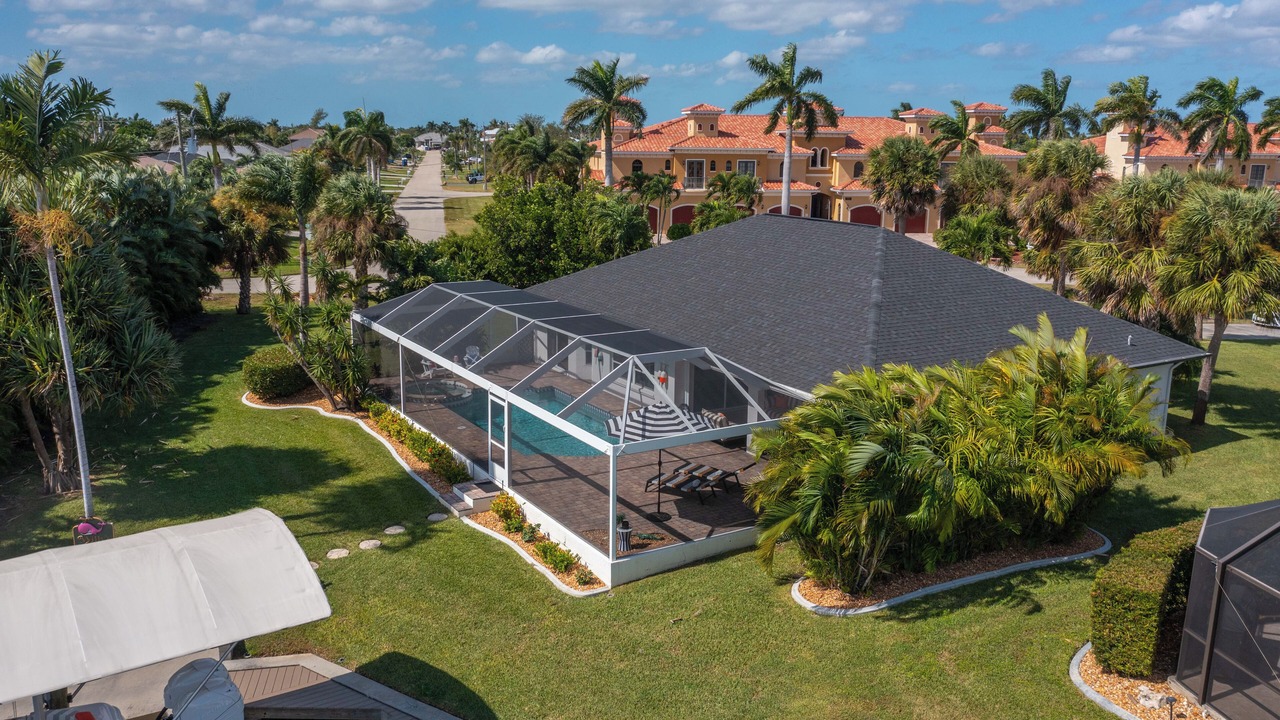 Photo of Outdoor in Pelican
