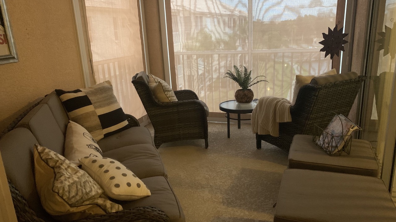 Photo of Livingroom in Tropical Cove