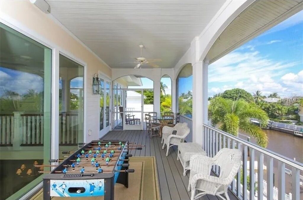 Photo of Patio Balcony in Downtown Boca Grande Historic District