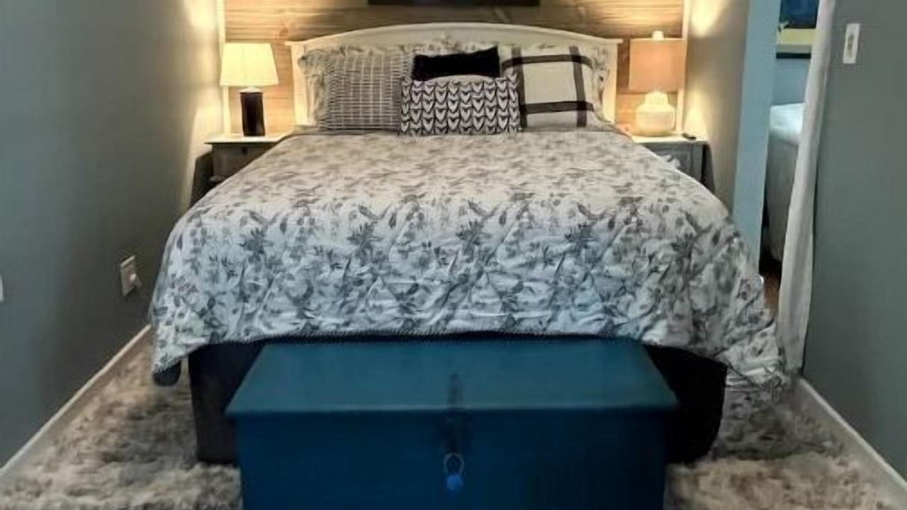 Photo of Bedroom in Gulfport