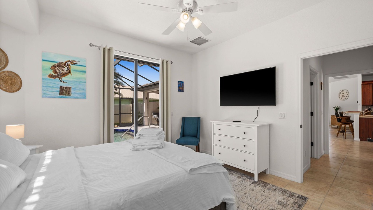 Photo of Bedroom in Englewood East