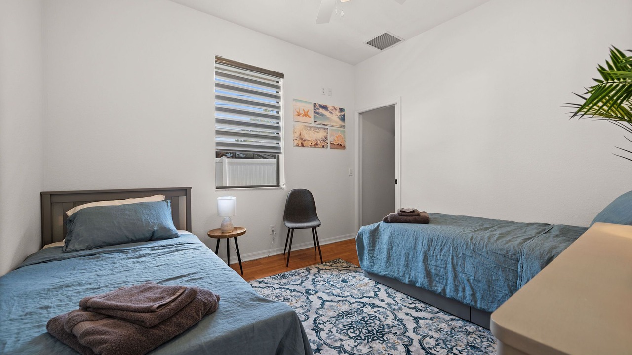 Photo of Bedroom in Englewood East