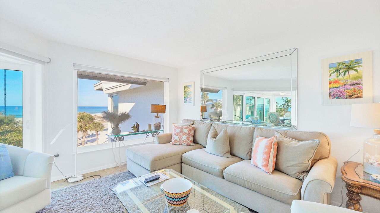 Photo of Livingroom in Boca Grande