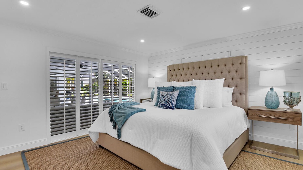 Photo of Bedroom in Park Shore