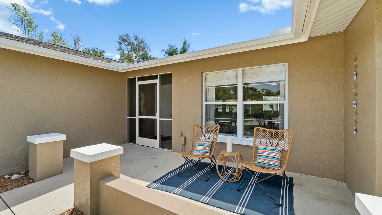 Photo of Patio Balcony in Bonita Shores
