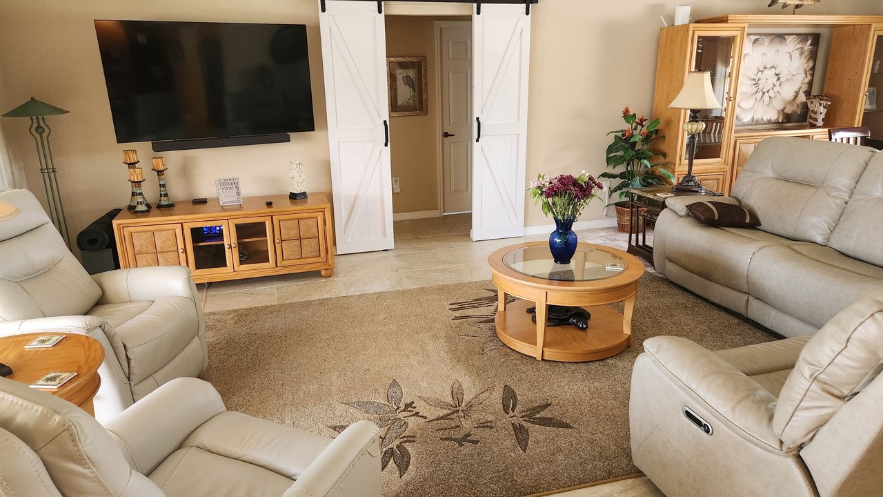 Photo of Livingroom in Burnt Store Isles
