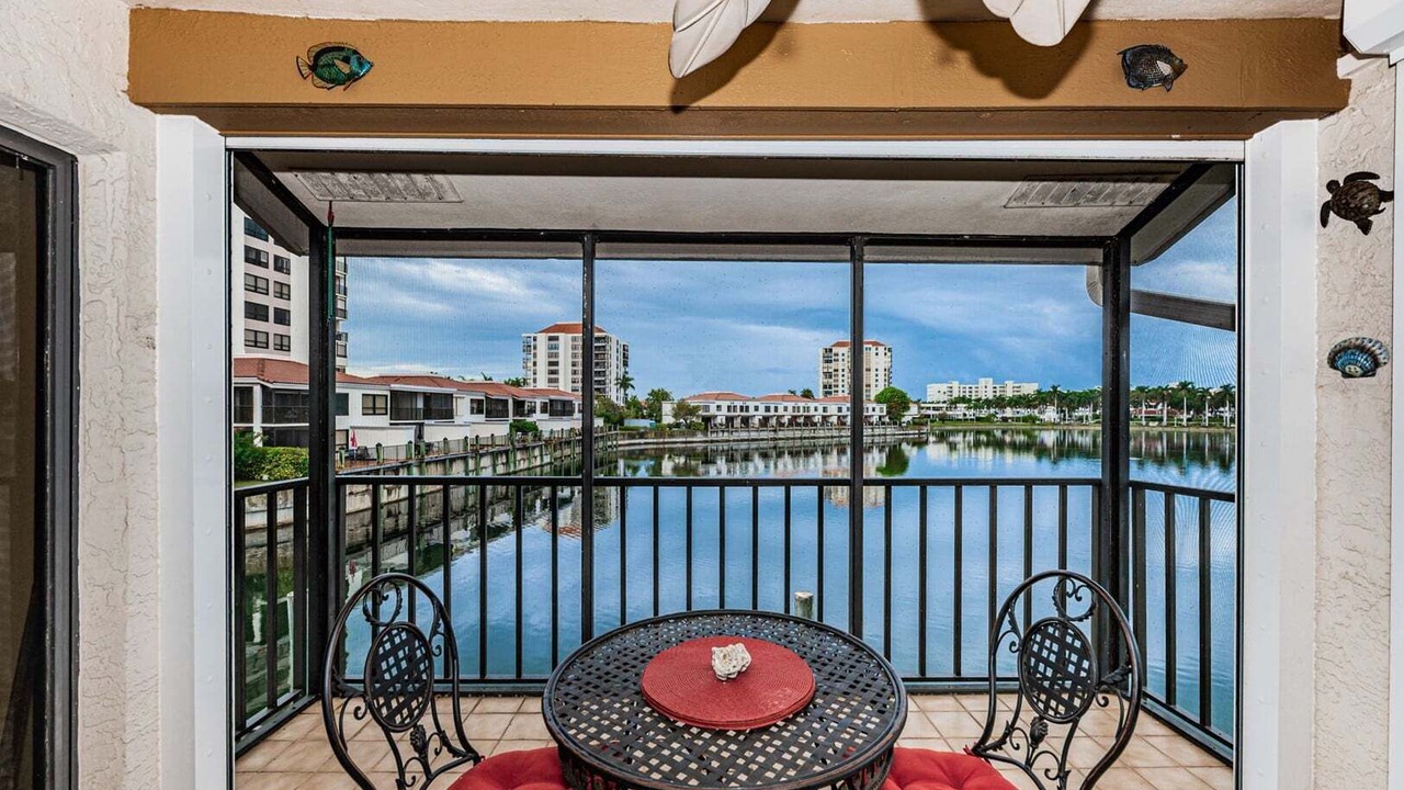 Photo of Patio Balcony in St. Petersburg