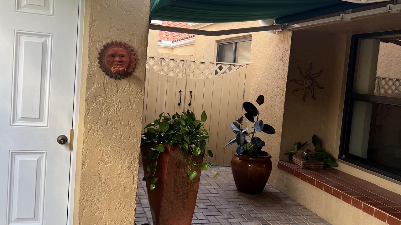 Photo of Outdoor in Pelican Bay