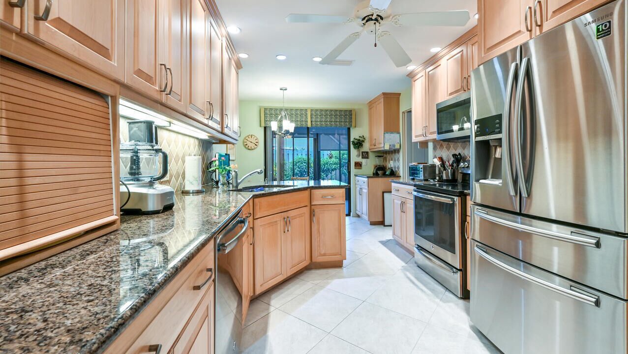 Photo of Kitchen in Pelican Bay
