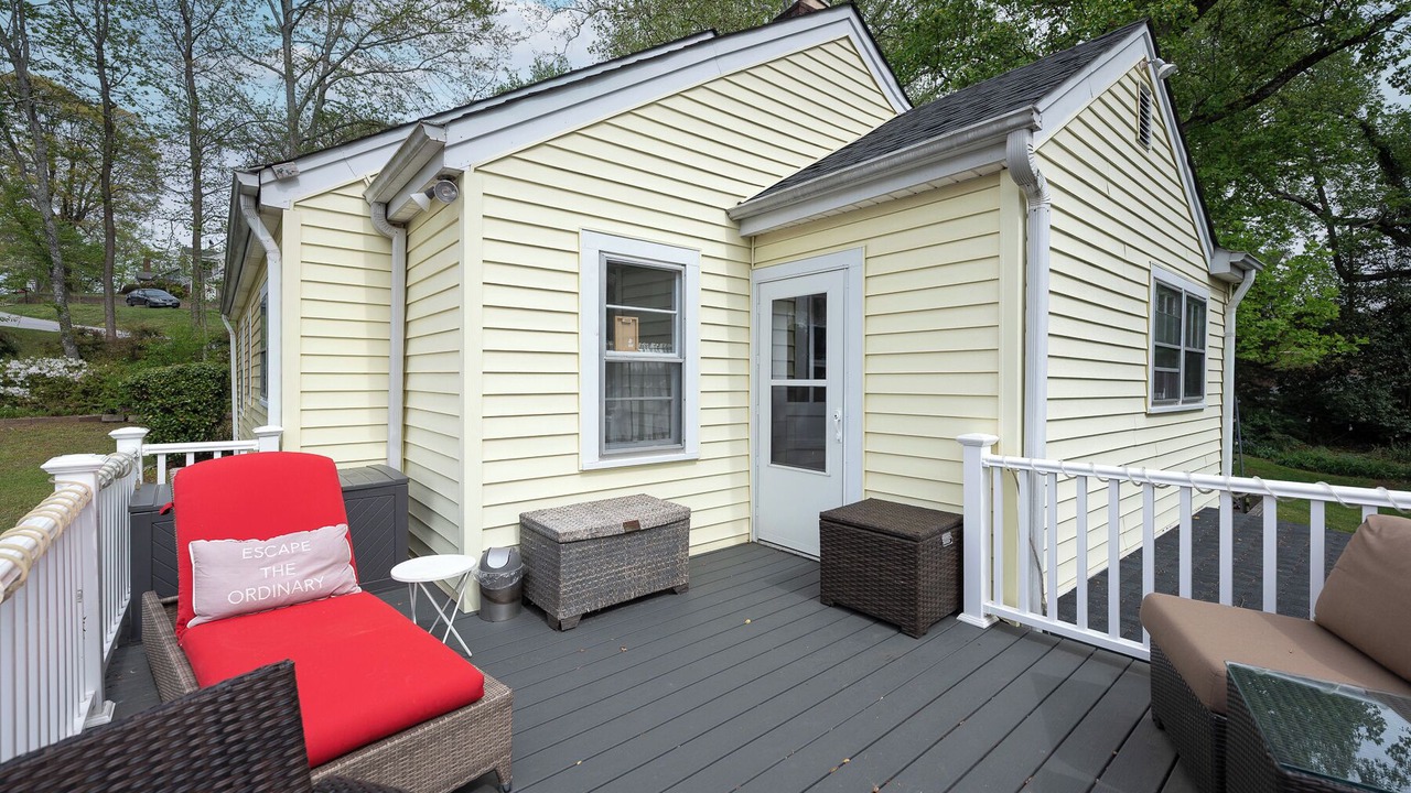 Photo of Livingroom in Greenville
