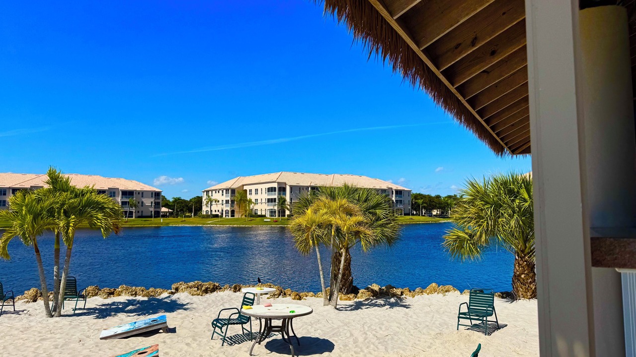 Photo of Outdoor in Tropical Cove