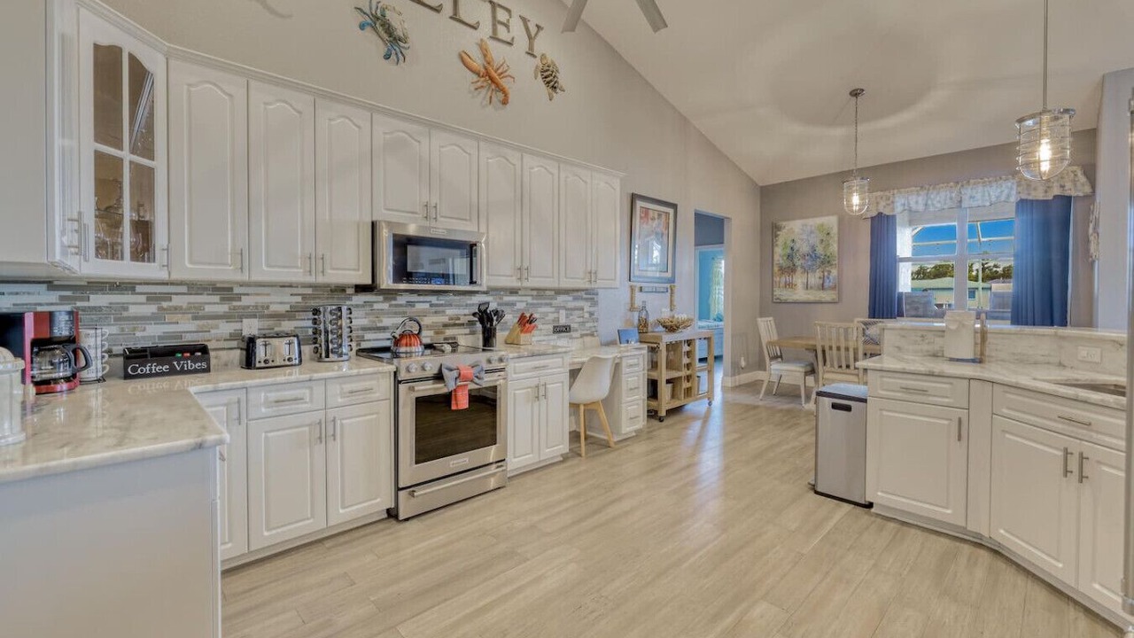 Photo of Kitchen in Caloosahatchee