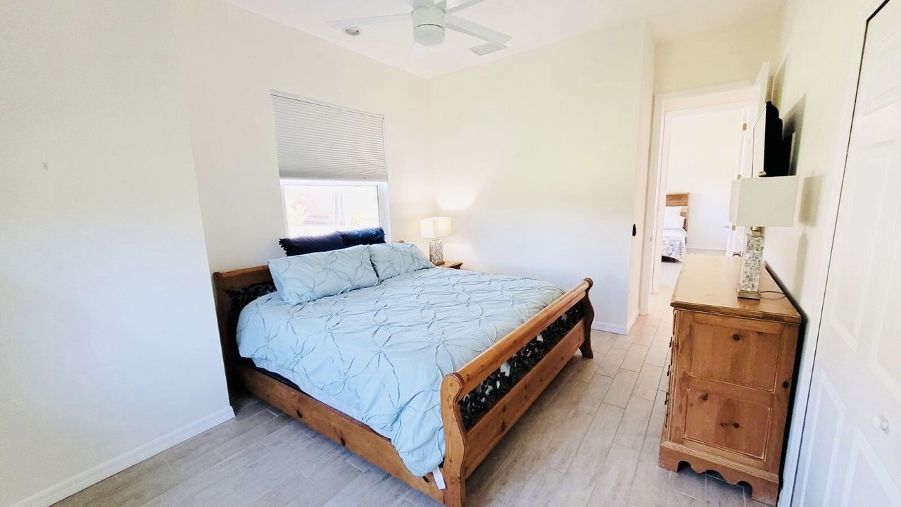 Photo of Bedroom in Broadmoor