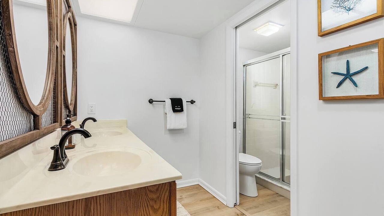 Photo of Bathroom in Biggar