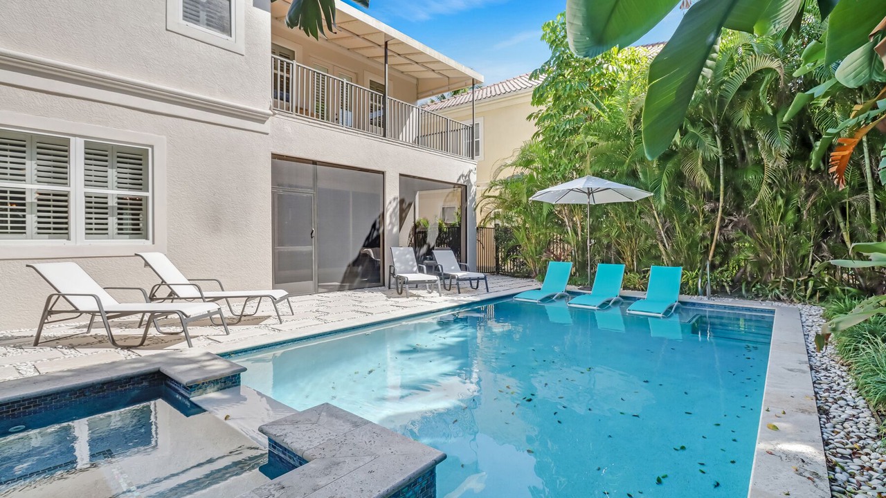 Photo of Outdoor in Central Naples