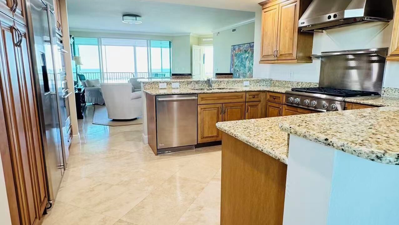 Photo of Kitchen in Vanderbilt Beach