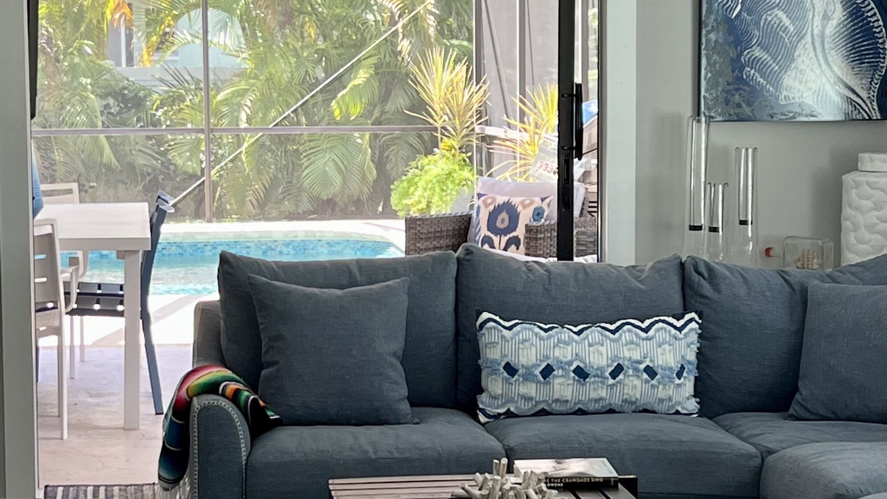 Photo of Livingroom in Naples Park