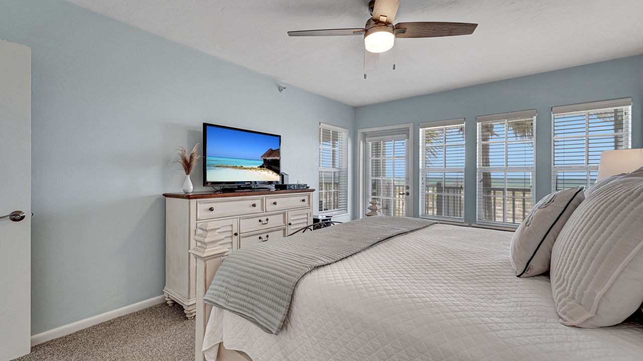 Photo of Bedroom in Palm Island