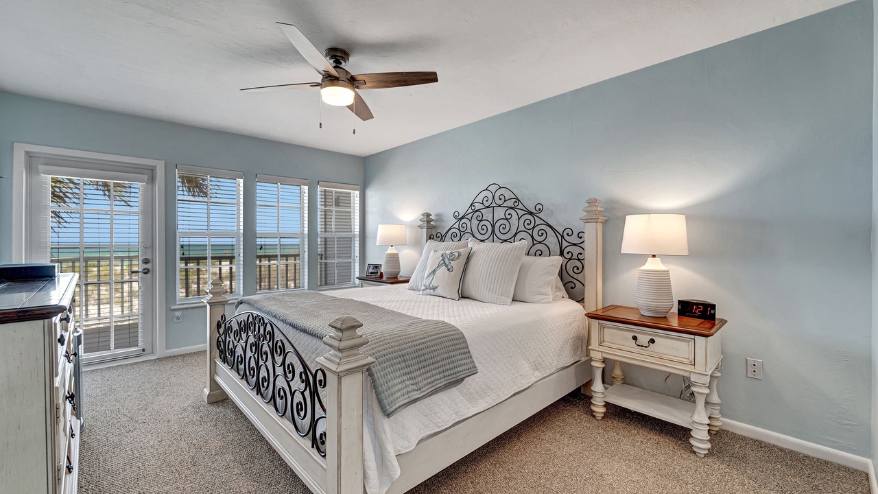 Photo of Bedroom in Palm Island