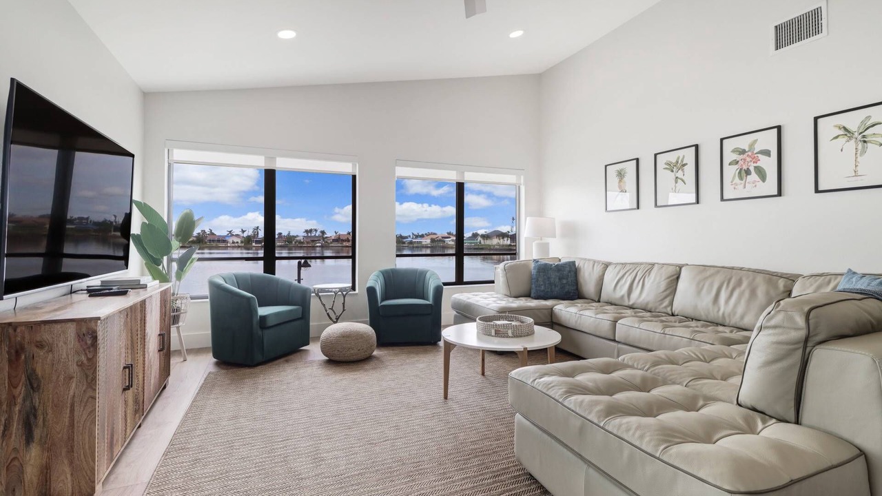 Photo of Bedroom in Eight Lakes