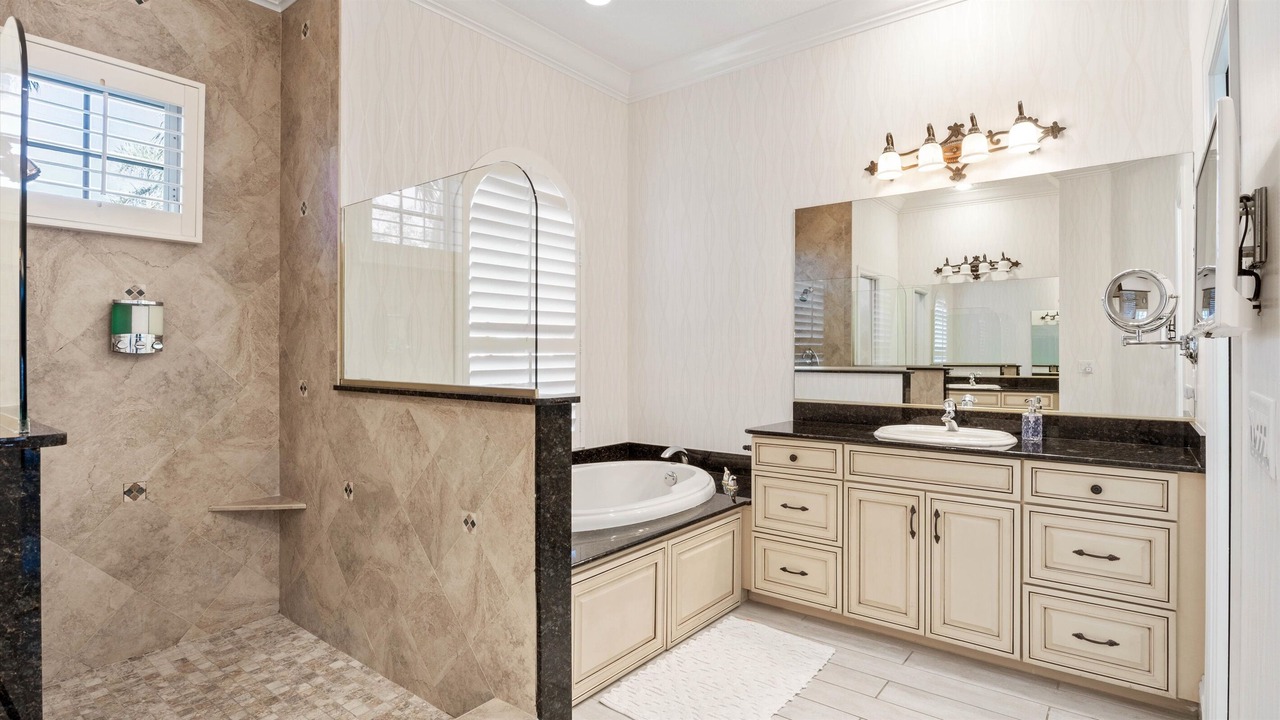 Photo of Bathroom in Palma Sola