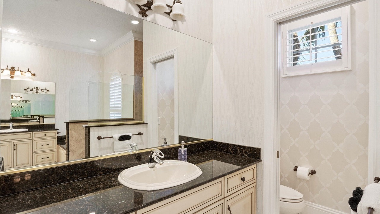 Photo of Bathroom in Palma Sola